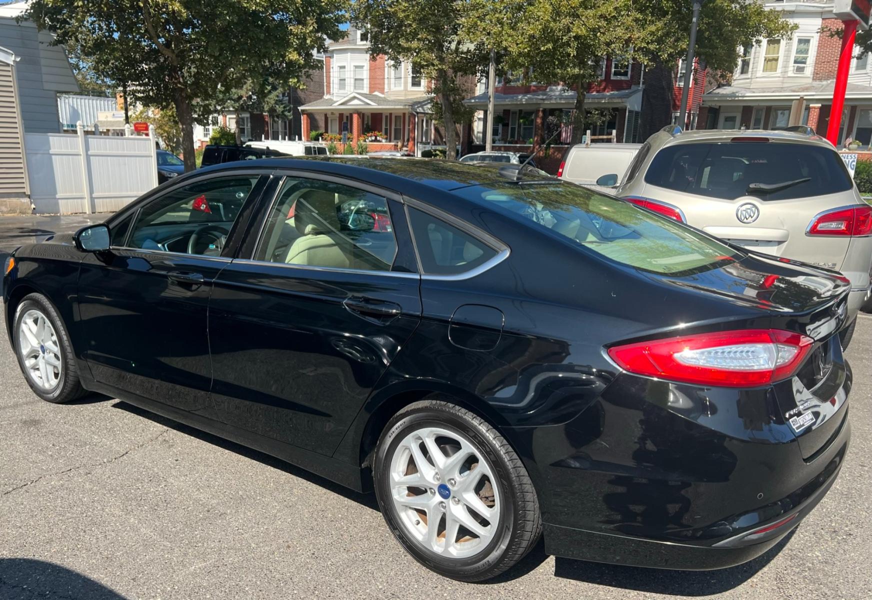 2016 BLACK /Beige Ford Fusion (3FA6P0H78GR) , located at 1018 Brunswick Ave, Trenton, NJ, 08638, (609) 989-0900, 40.240086, -74.748085 - Just Arrived! 2016 Ford Fusion | Loaded up | Just Serviced | $8,995 | Call Now! This Vehicle will not last long!!! Pinto Auto Group PintoAutoGroup.com 609-989-0900 - Photo #1